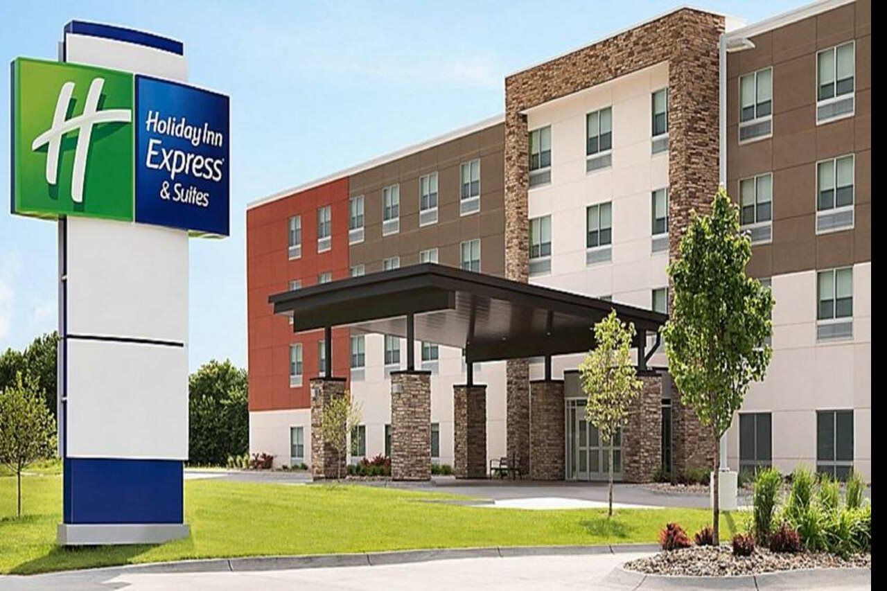 Holiday Inn Express & Suites - Grand Rapids Airport - South By Ihg Exterior foto